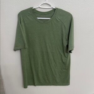 Men's Green Shirt